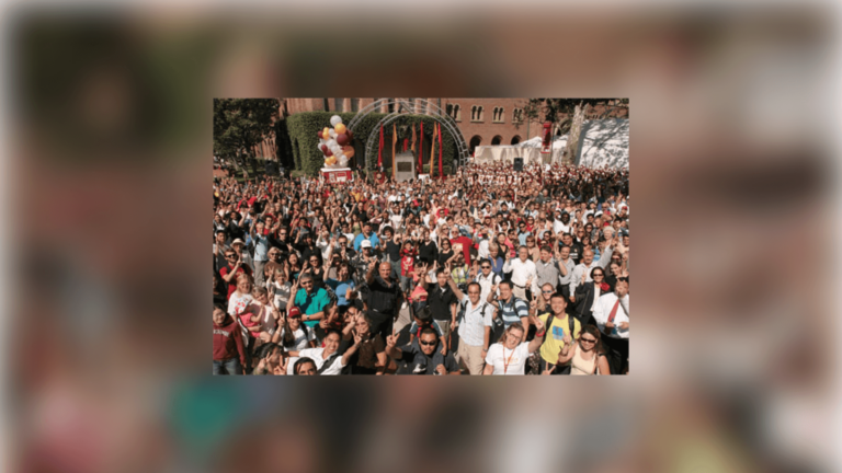 A huge crowd celebrating the 125th anniversary of USC.