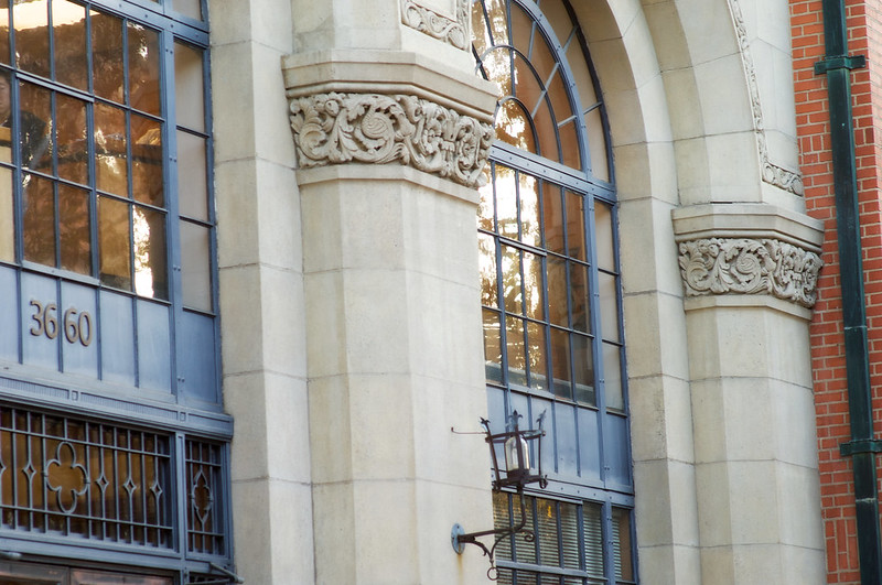 Exterior of USC School of Accounting