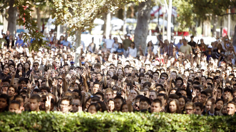 Crowd shot of the 2013 New Student Convocation