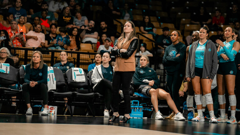 Pro Volleyball Federation: Amy Pauly coaches the Orlando Valkyries