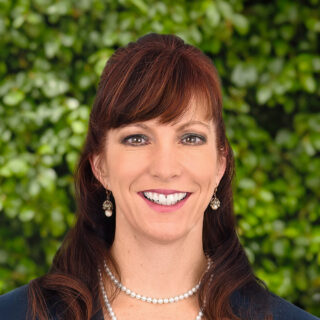 Headshot of Stacy Giwa